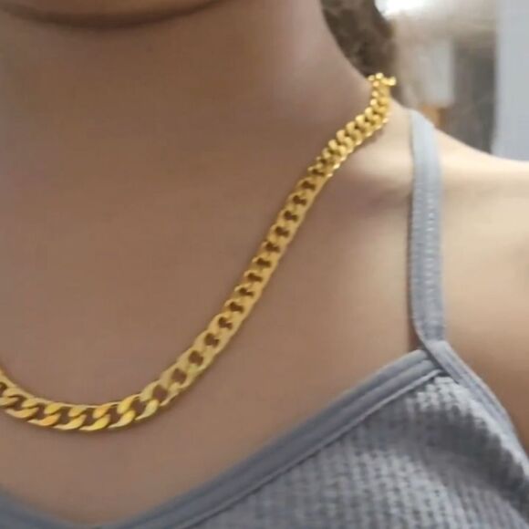 18k gold Cuban chain necklace - Picture 10 of 11